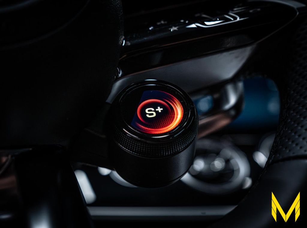 Mercedes-Benz AMG GT 2024