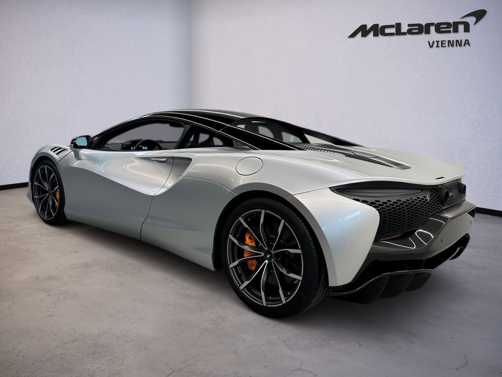 McLaren Artura