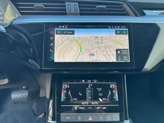 Audi e-tron 2021