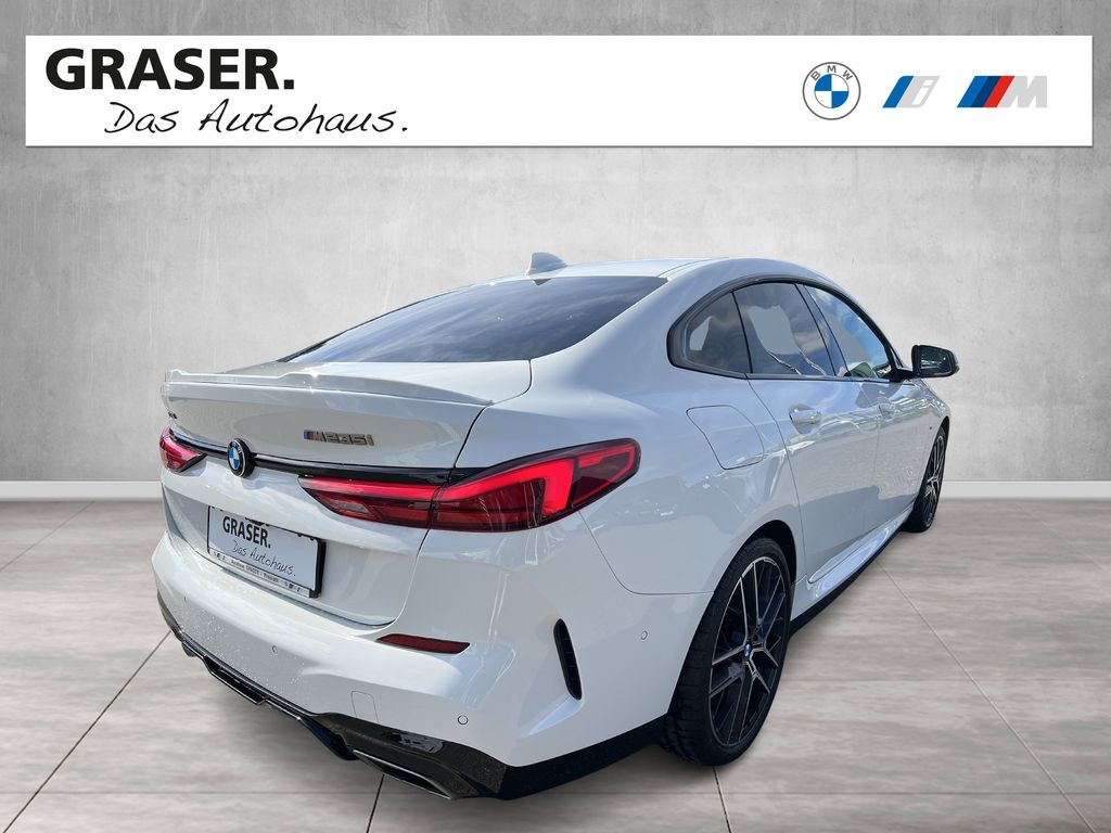 BMW M235 2023