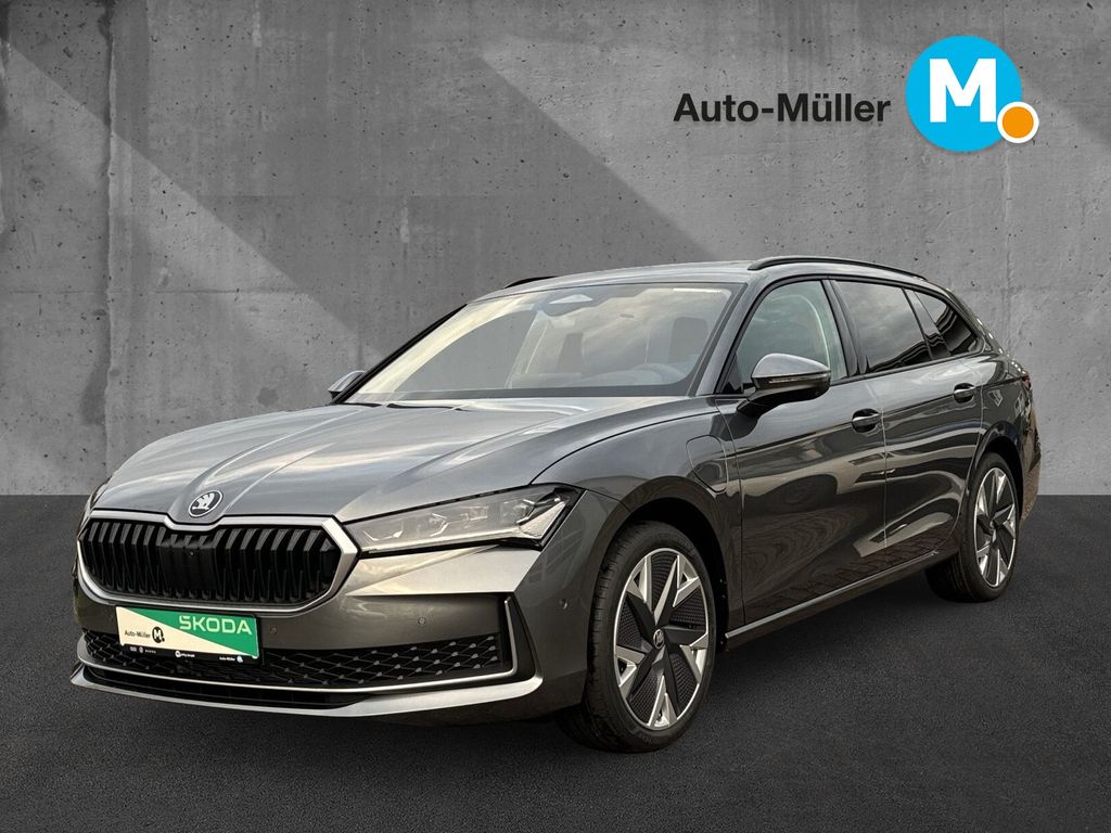 Skoda Superb 2025