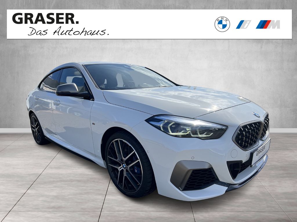 BMW M235 2023