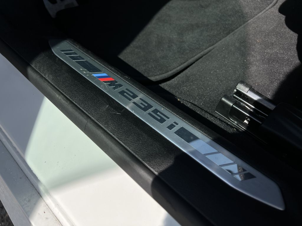 BMW M235 2023