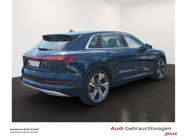Audi e-tron 2022