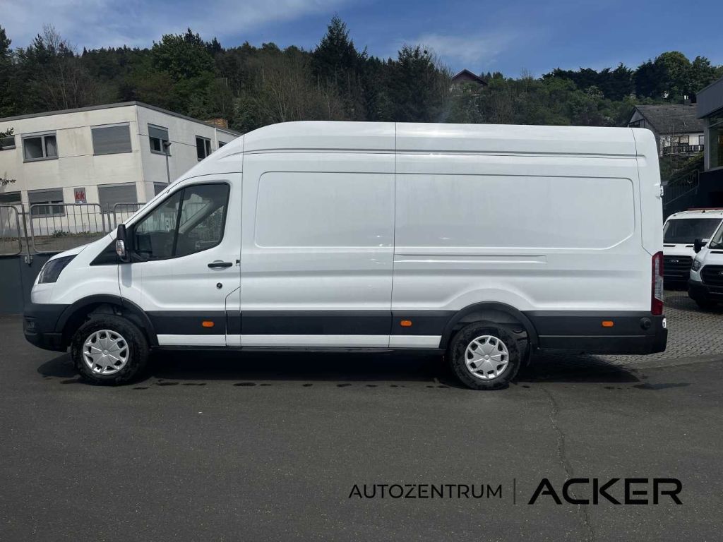 Ford Transit 2025