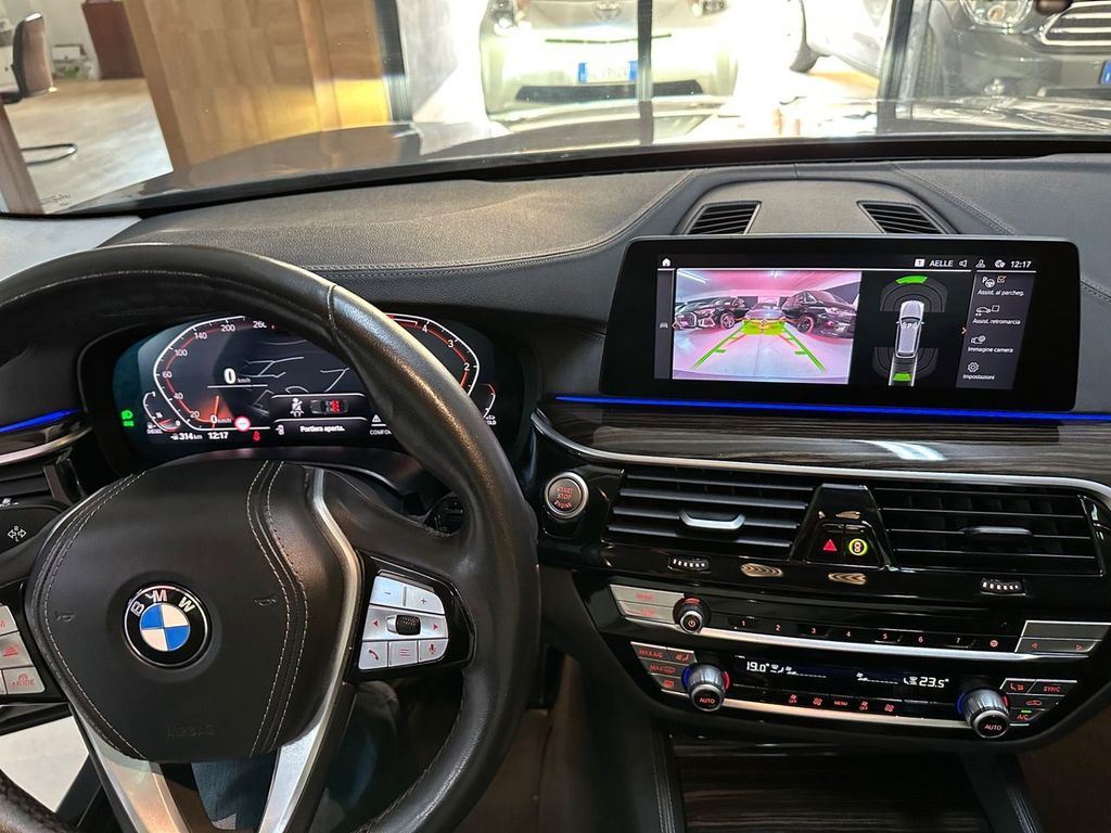 BMW 520 2022