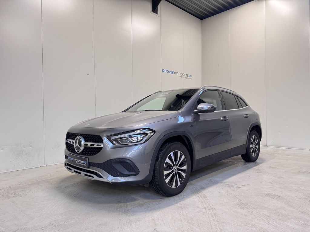 Mercedes-Benz GLA 250 2021