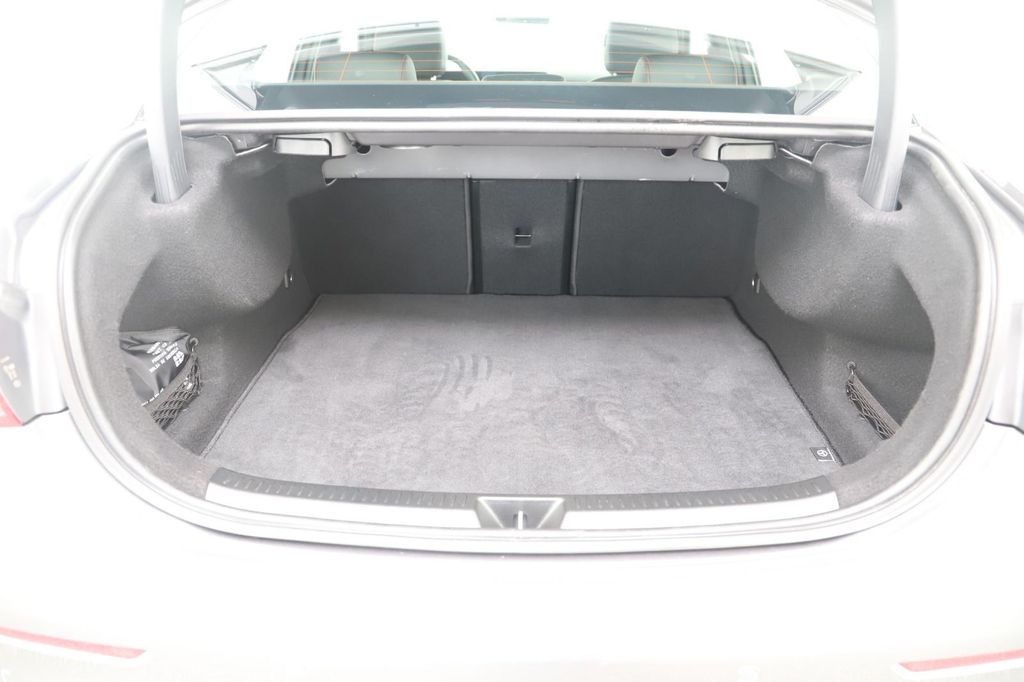 Mercedes-Benz A 200 2024