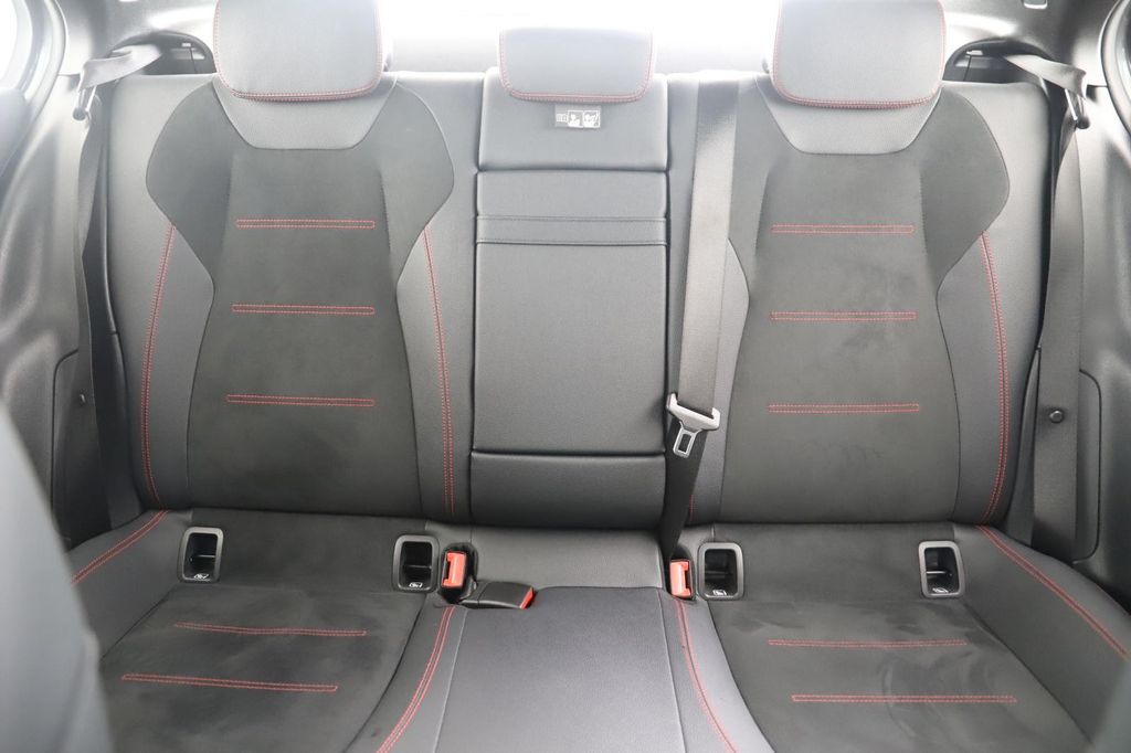 Mercedes-Benz A 200 2024