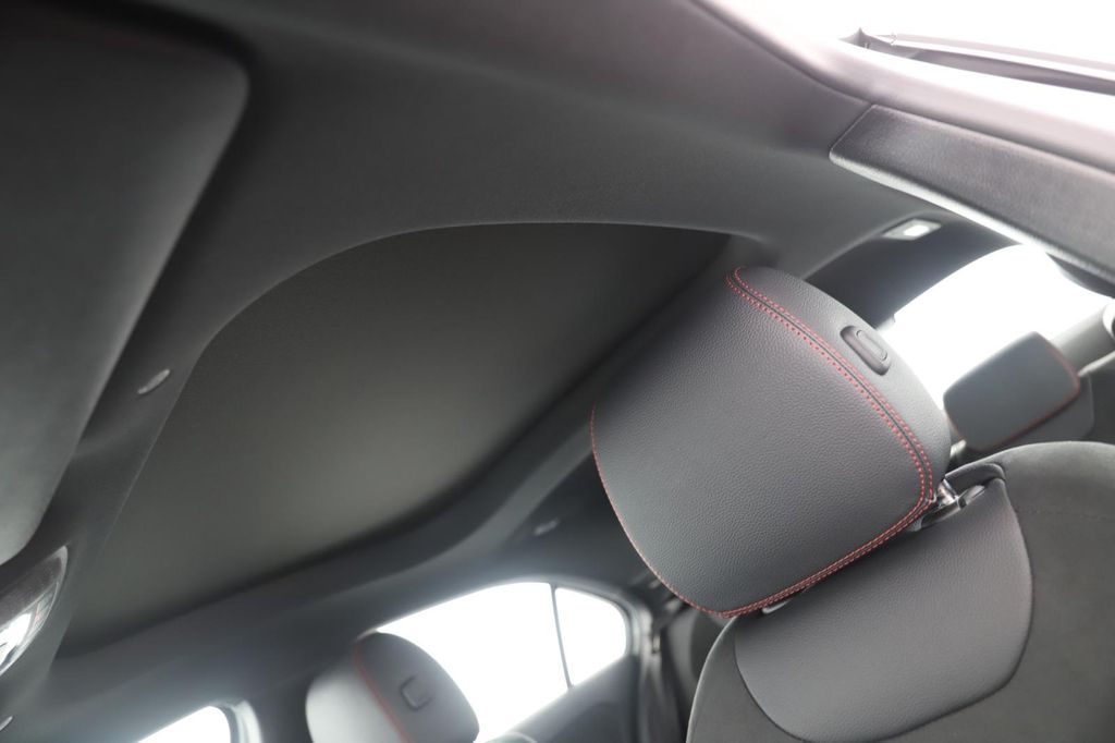 Mercedes-Benz A 200 2024