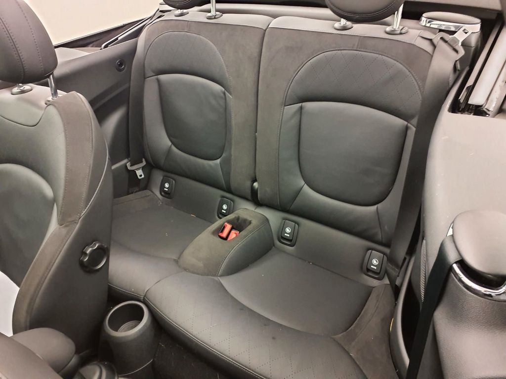 MINI John Cooper Works Cabrio 2022