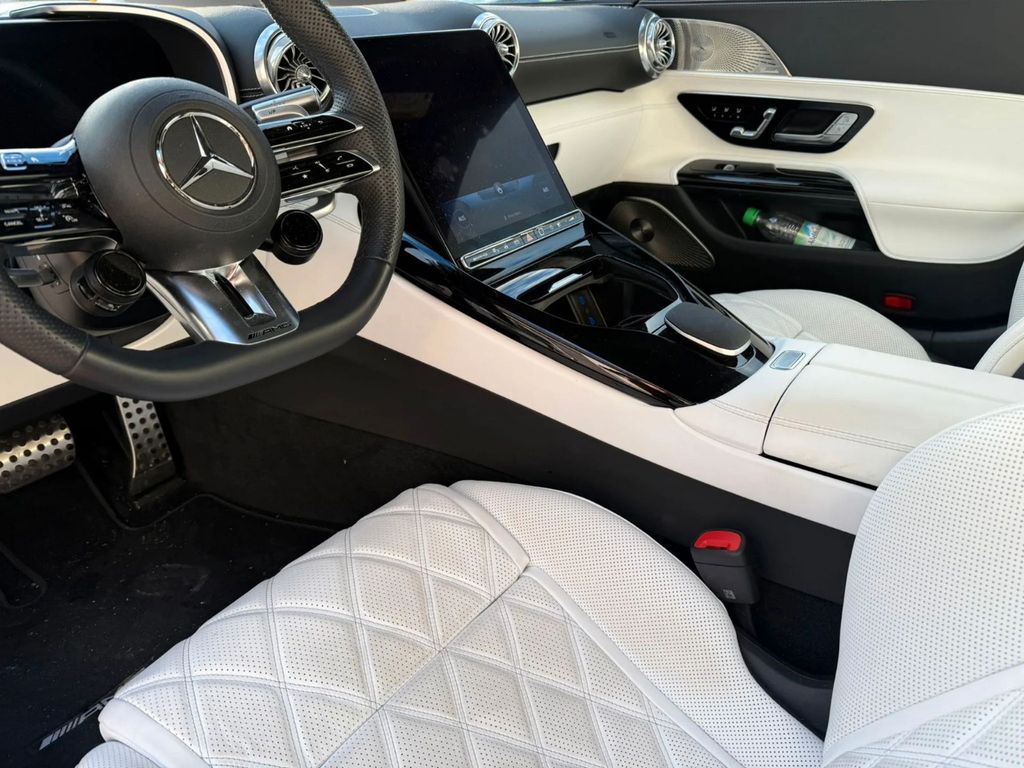 Mercedes-Benz SL 63 AMG 2022