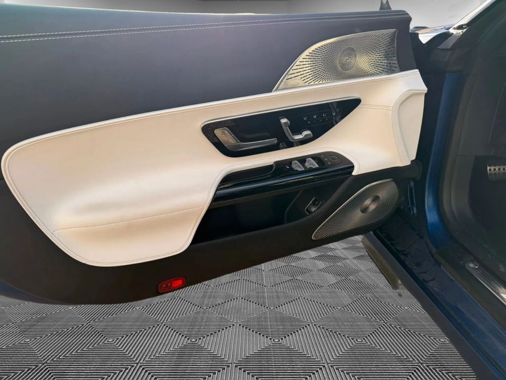 Mercedes-Benz SL 63 AMG 2022