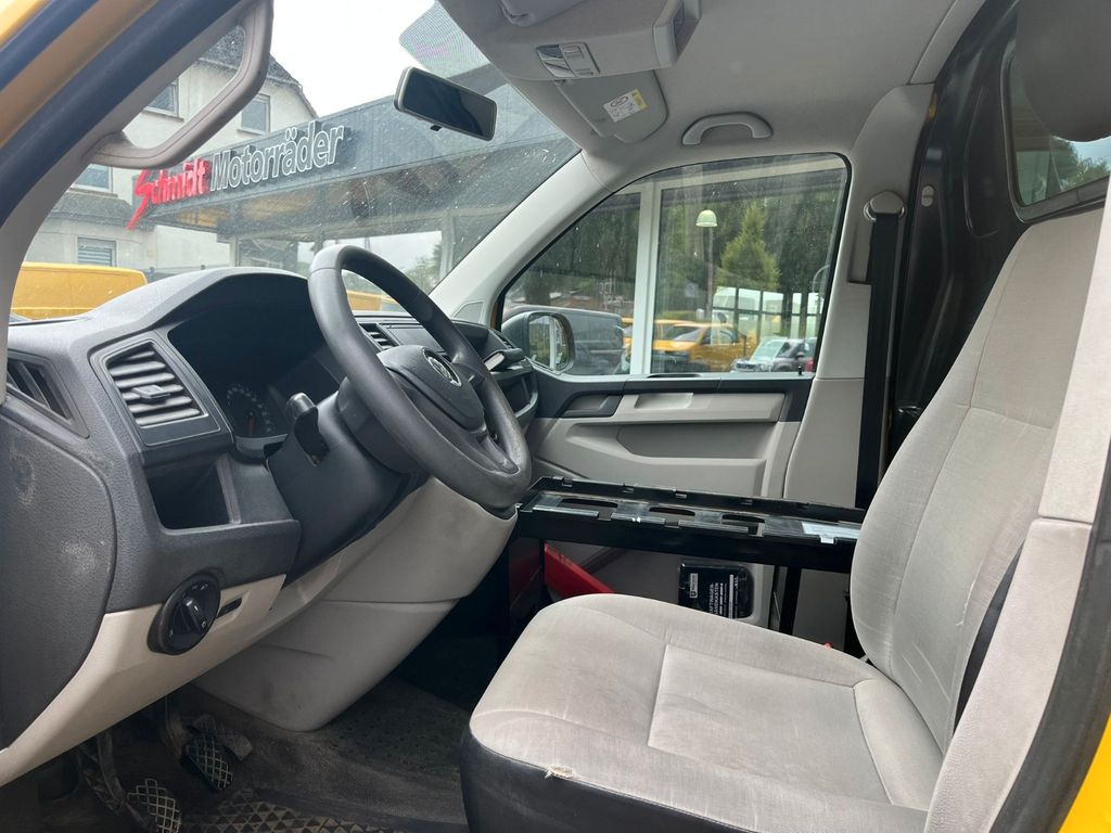 Volkswagen T6 Transporter 2015