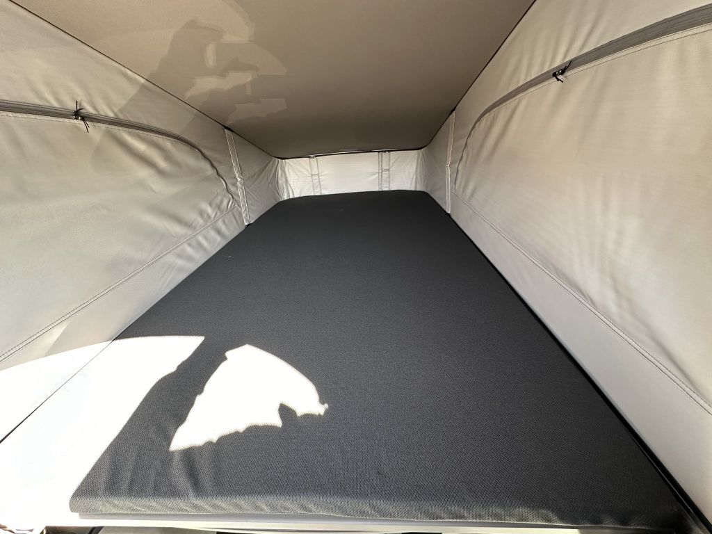 Volkswagen T7 California