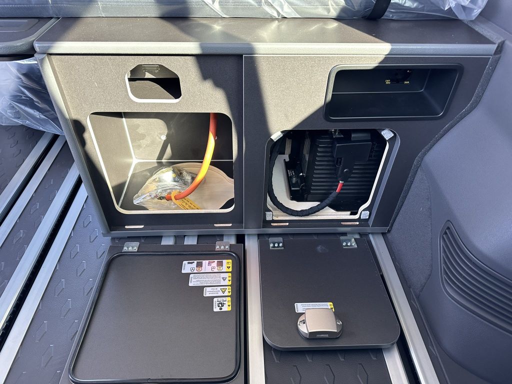 Volkswagen T7 California
