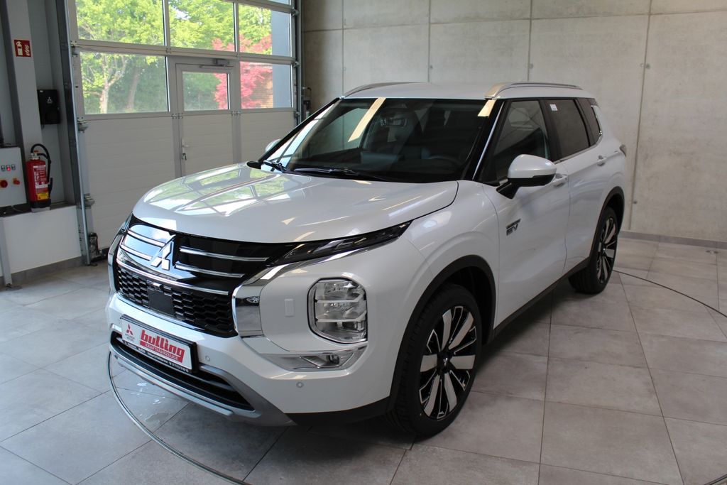 Mitsubishi Outlander 2025