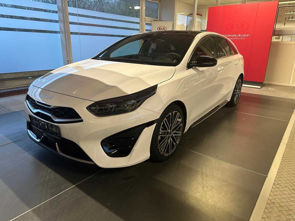 Kia pro cee'd / ProCeed 2024