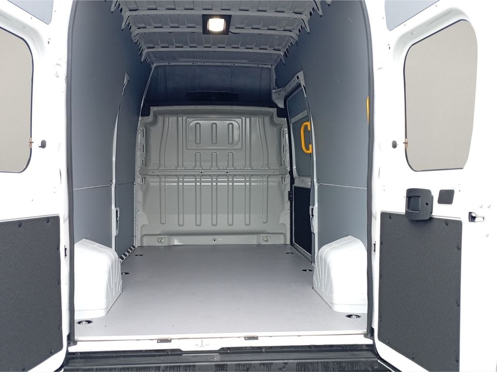 Toyota Proace Max 2025