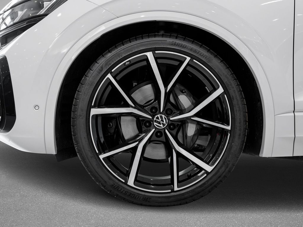 Volkswagen Touareg 2025