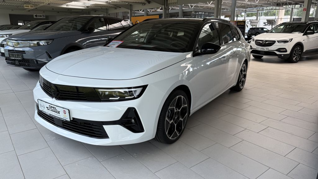 Opel Astra 2025