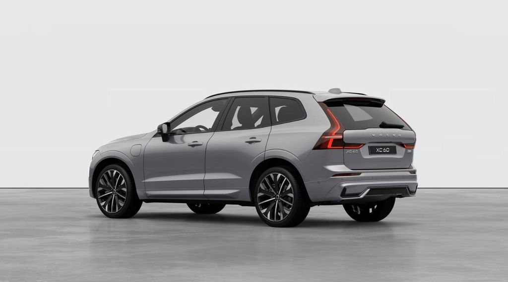 Volvo XC60 2025
