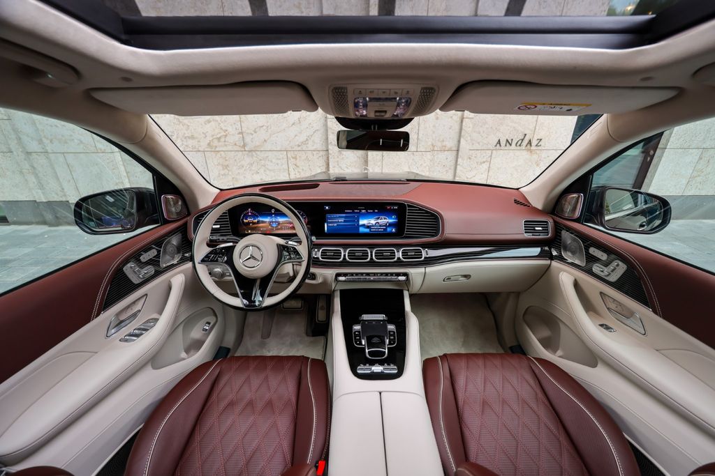 Mercedes-Benz GLS 600