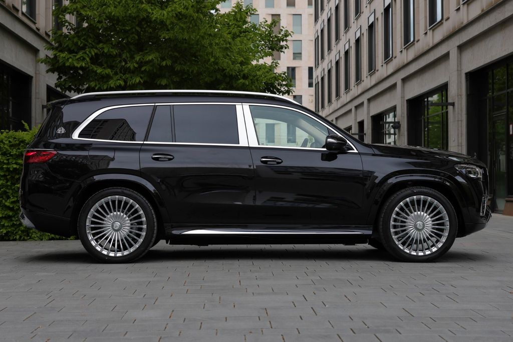 Mercedes-Benz GLS 600