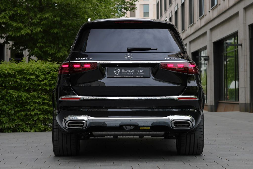 Mercedes-Benz GLS 600