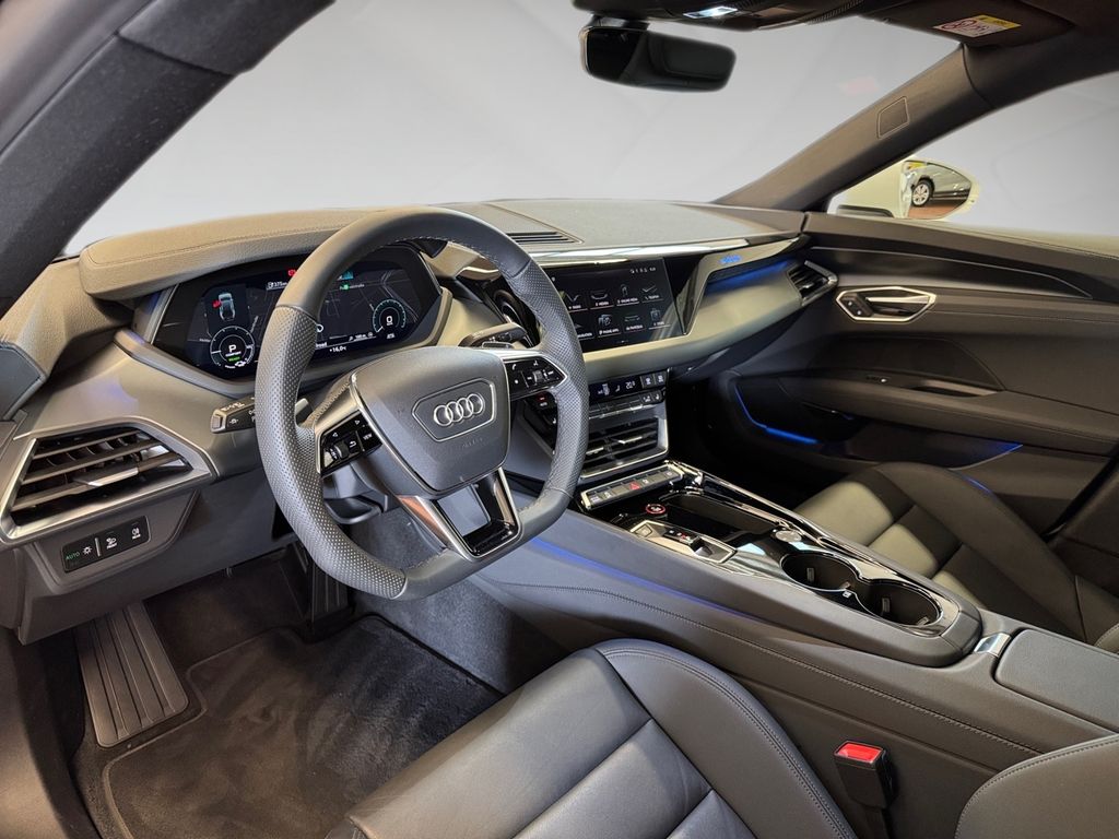 Audi e-tron GT 2024