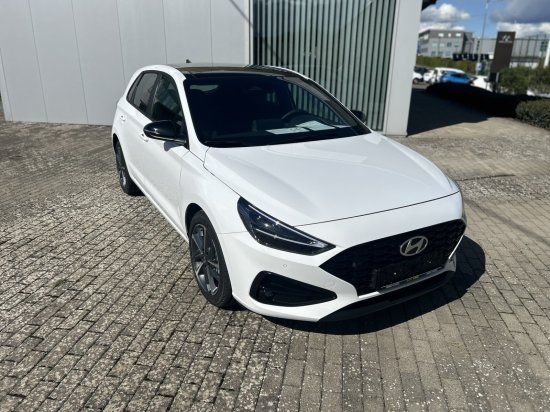 Hyundai i30 2025