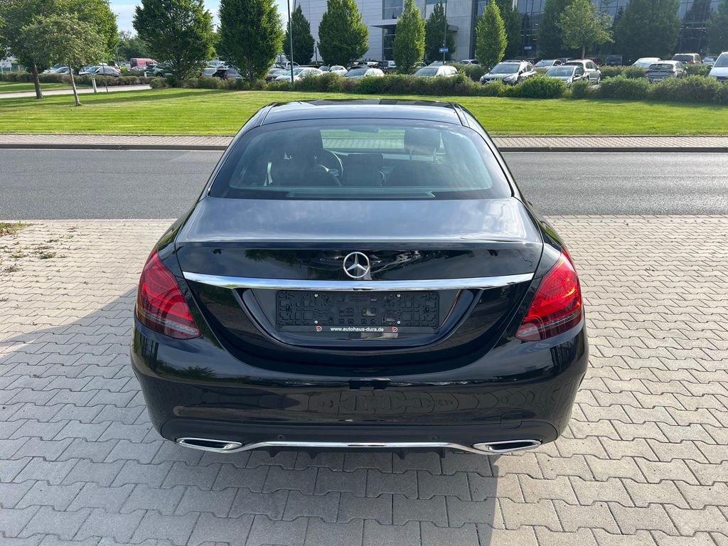 Mercedes-Benz C 300 2020