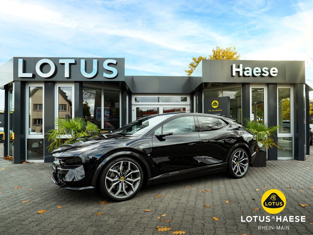 Lotus Eletre 2025
