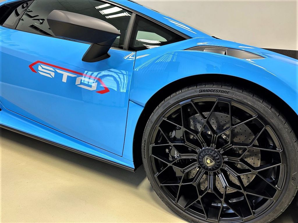 Lamborghini Huracán 2022