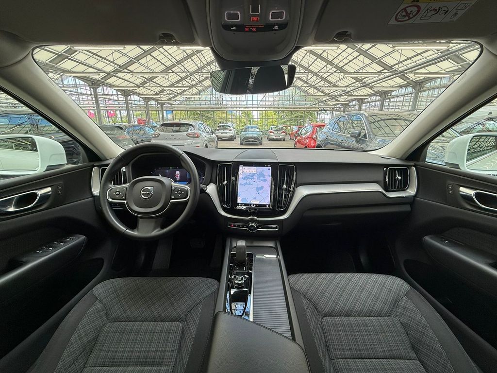 Volvo XC60 2022