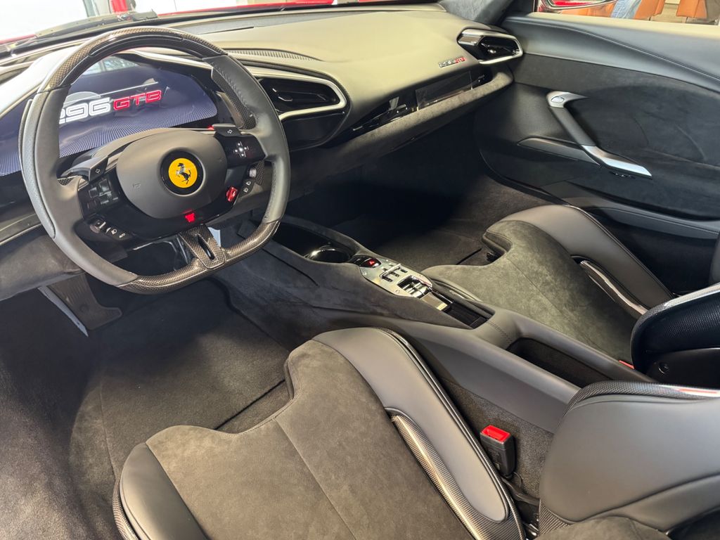 Ferrari 296 GTB 2025