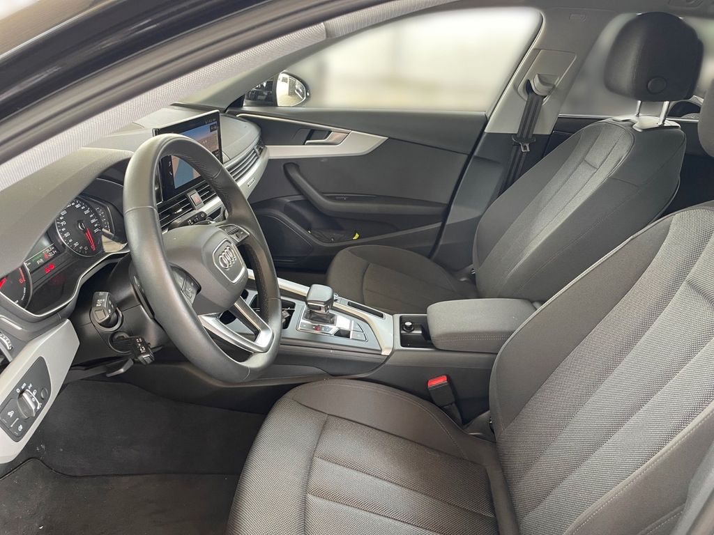 Audi A4 Allroad 2023