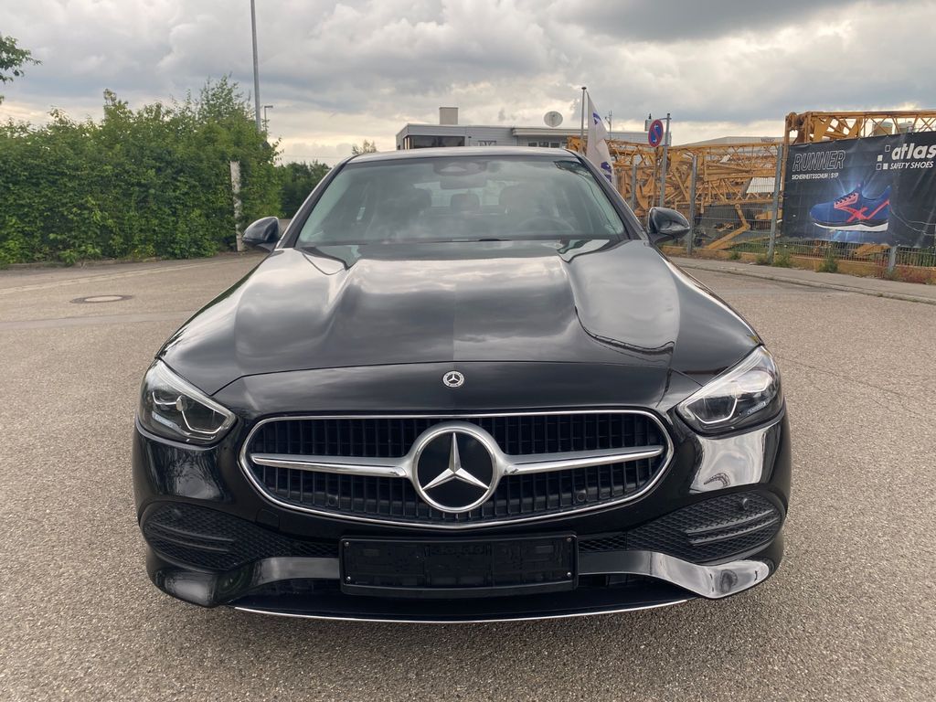 Mercedes-Benz C 180 2024