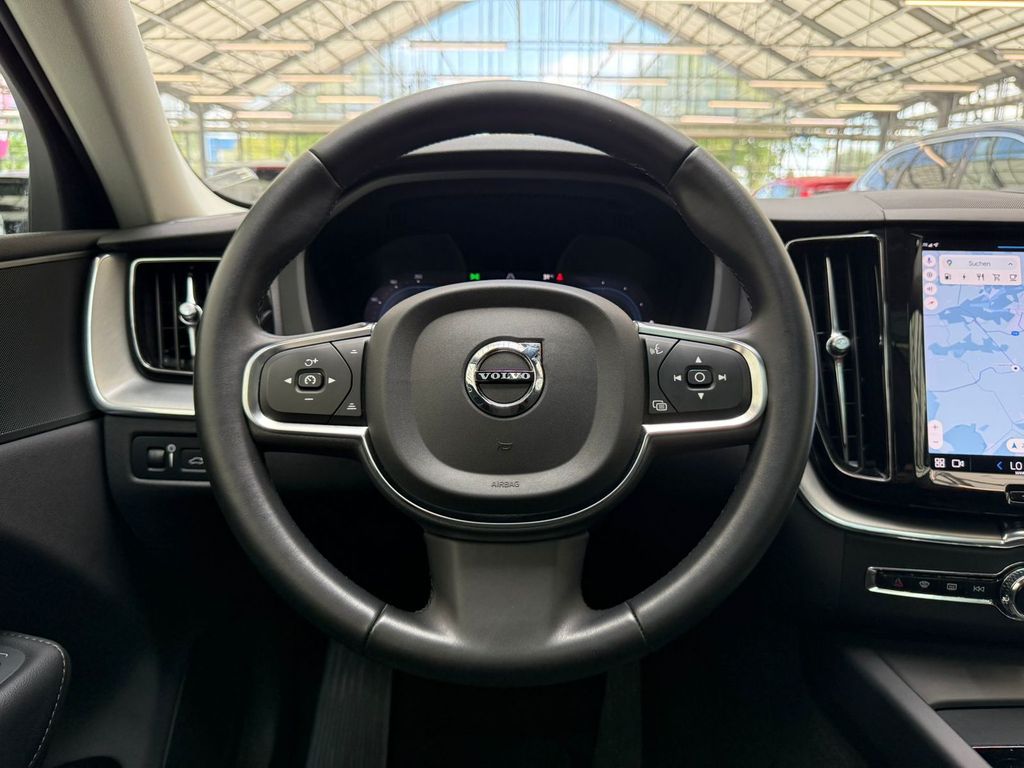 Volvo XC60 2022