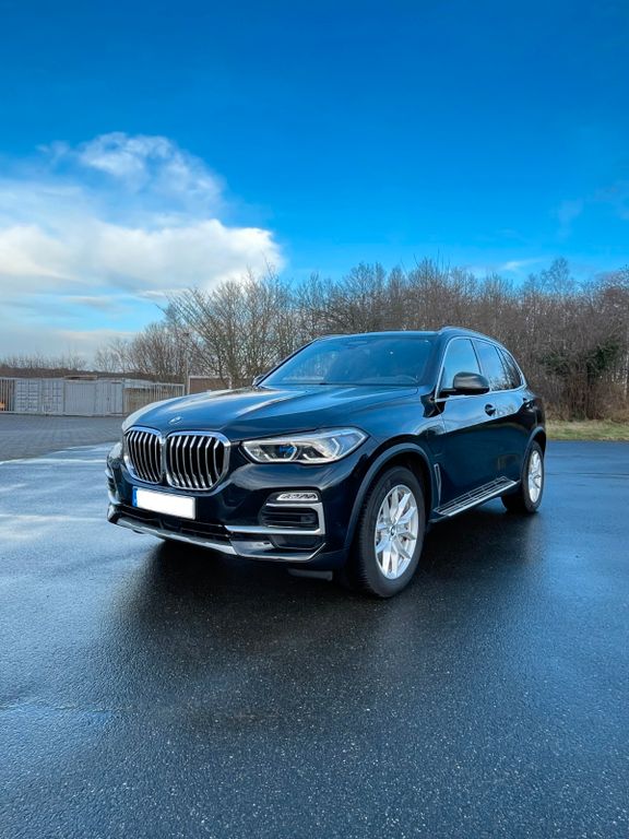 BMW X5 2021