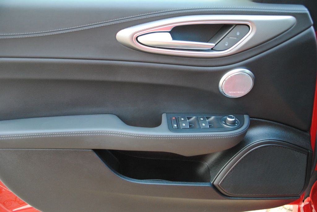 Alfa Romeo Giulia 2023