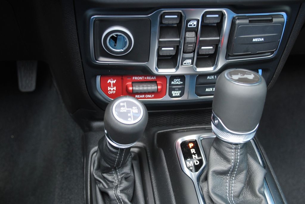 Jeep Wrangler 2024