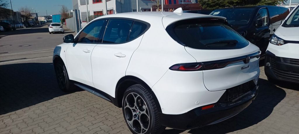 Alfa Romeo Tonale 2023