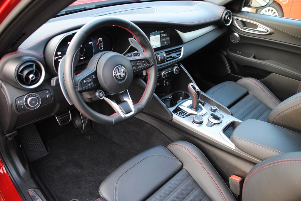 Alfa Romeo Giulia 2023