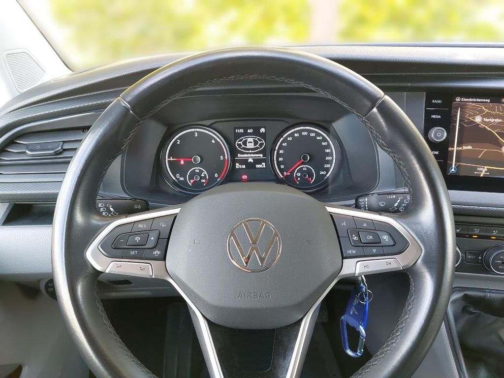 Volkswagen T6 Caravelle 2023