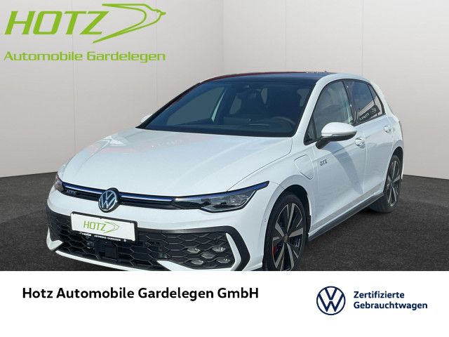 Volkswagen Golf 2025