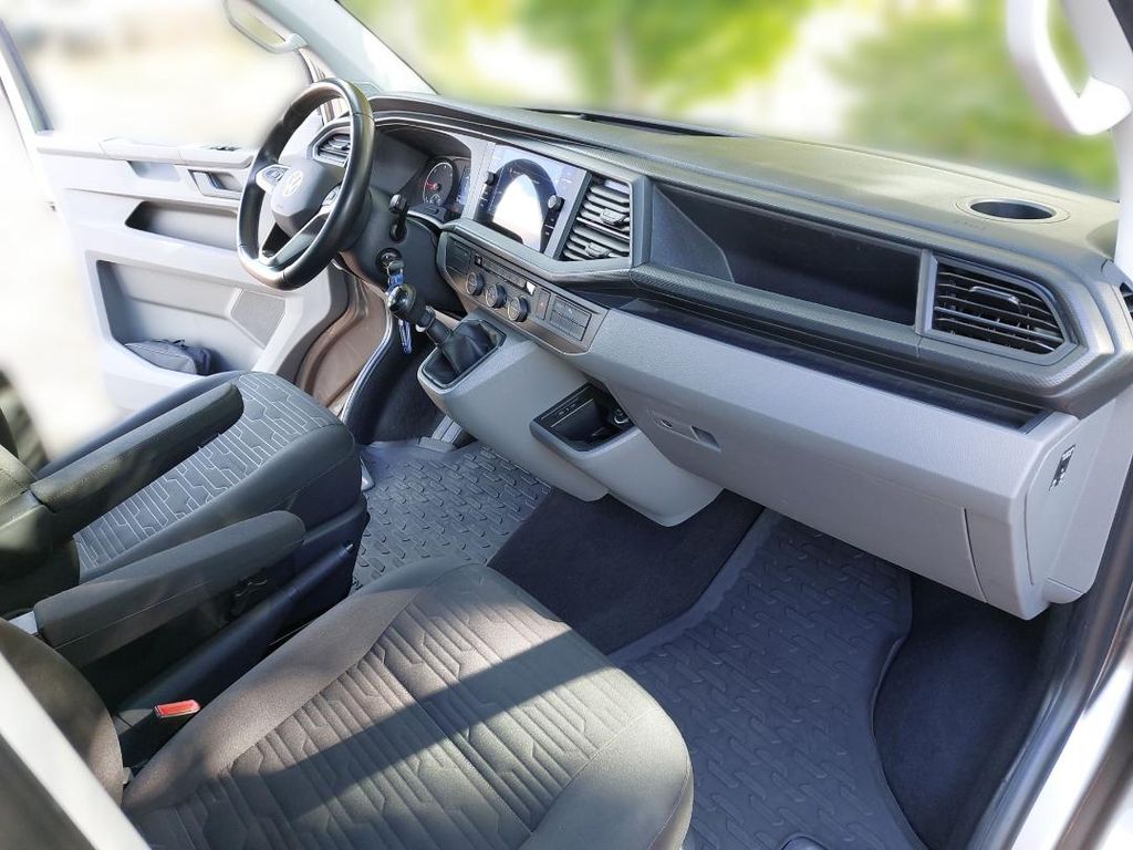 Volkswagen T6 Caravelle 2023