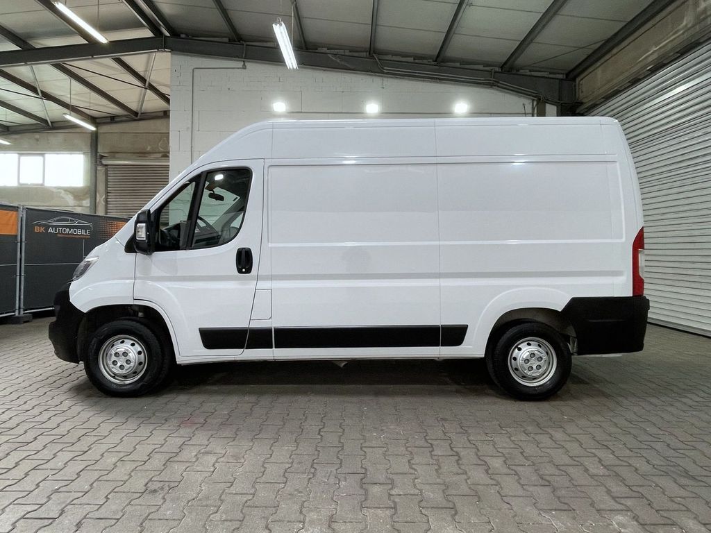 Opel Movano 2023
