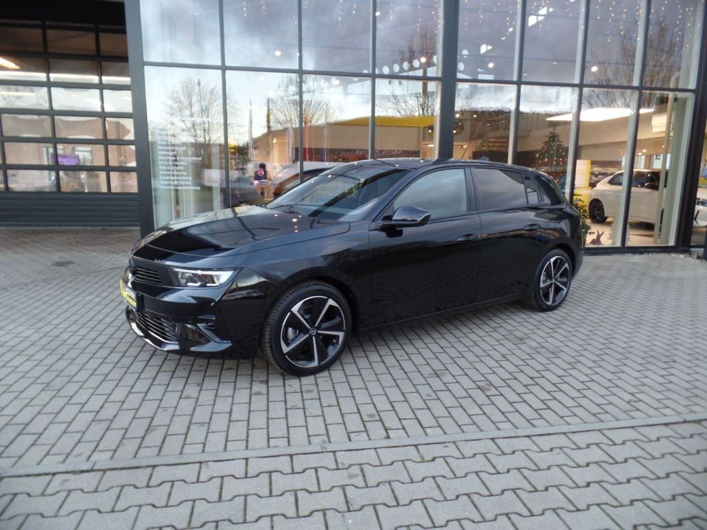 Opel Astra 2024
