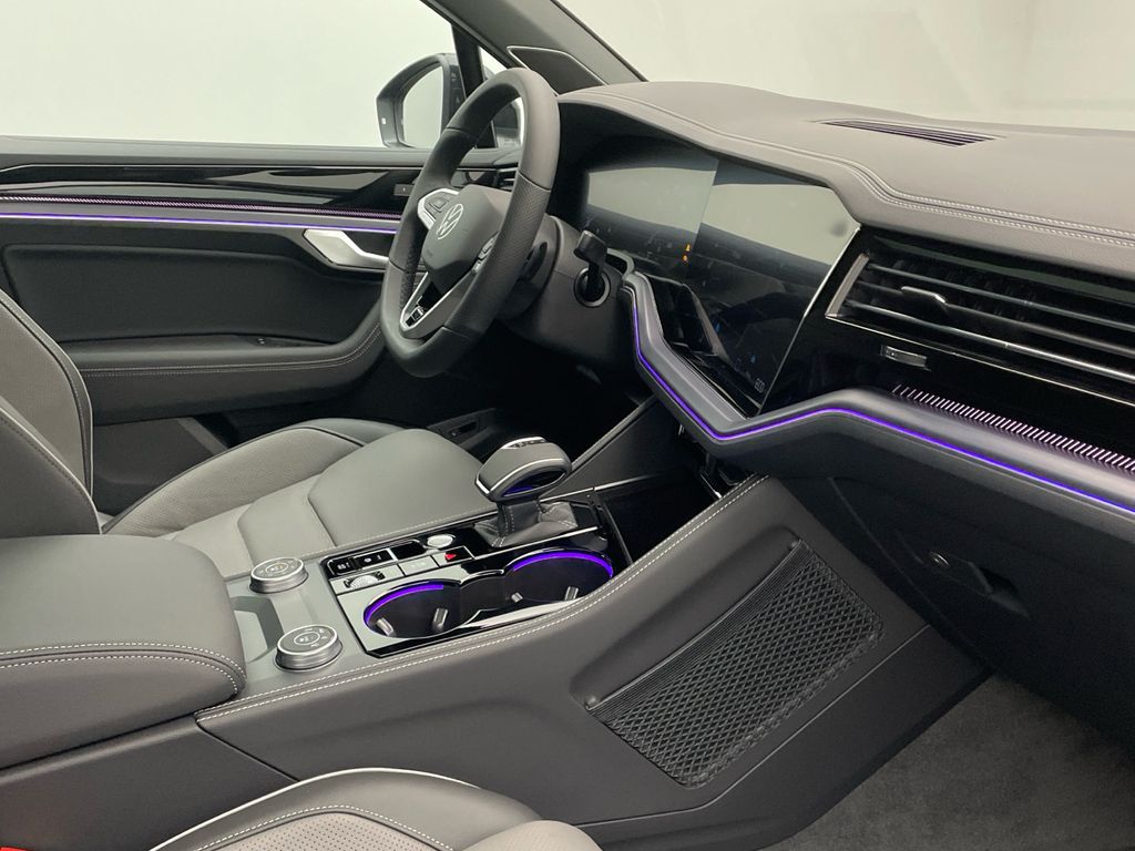 Volkswagen Touareg 2025